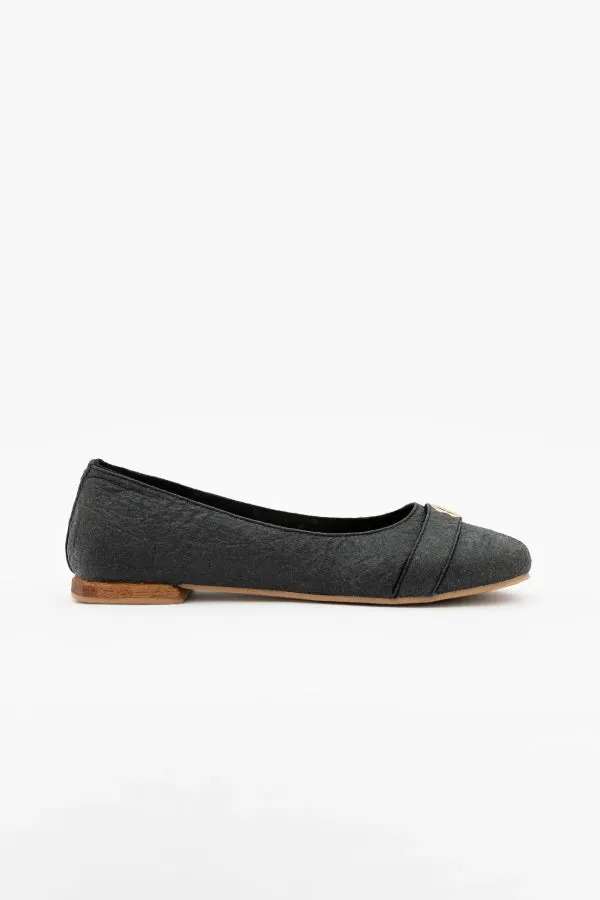 Ballerine Noir - Cape Town CPT