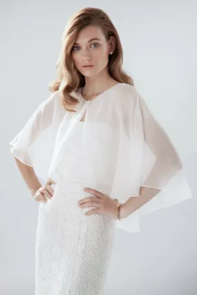 Cape blanc cassé en mousseline pour mariage