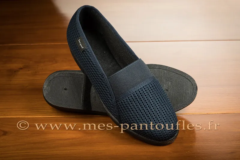 Sans-gêne femme en tissu aéré marine